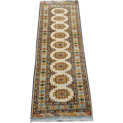 tapis persan turkmen 214x70
